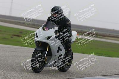 media/Nov-30-2025-TrackDaz (Sun) [[d8b22663df]]/B Group/Session 5 (Wheelie Bump)/